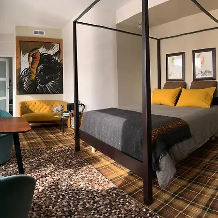 Bed & Breakfast Monts Dome 4*